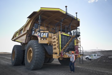 35 nouveaux tombereaux Caterpillar 793 à zéro émission dans la Mine de Fer à Gudai-Darri