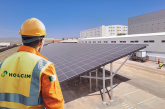 Efficacité énergétique : Holcim El-Djazaïr installe 552 panneaux solaires  et une ombrière solaire de 1400m2 dans son usine de packaging pour une production plus durable en Algérie