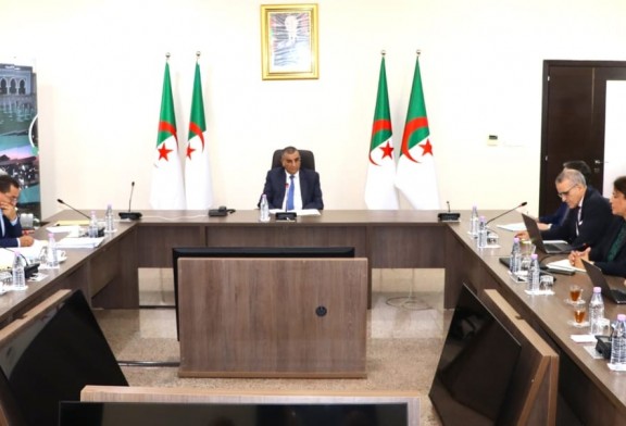Extension du port phosphatier d’Annaba : le ministre Djaloui installe une cellule spéciale de suivI