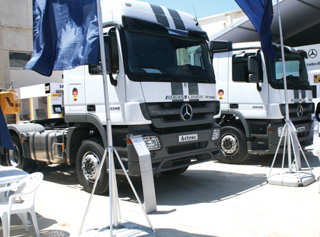 Mercedes : Plus chantier que route