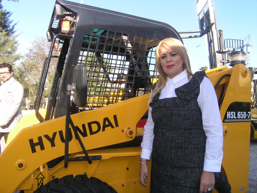 Yousria Boucherba, directrice succursale Hyundai Tiziri propose sur le SITP des contrats de maintenance annuel et par projet