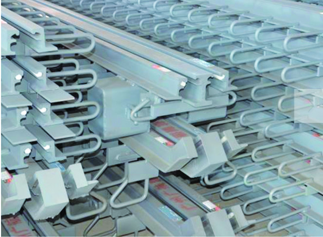 Mise en œuvre des joints de chaussée de type modulaire pour les Ouvrages d’Art : La CRCC présente sa technique